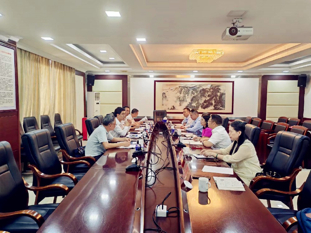 陽江市黃寧副市長會見天鑒檢測一行